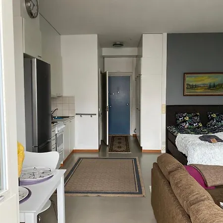 Corner דירה רובניימי